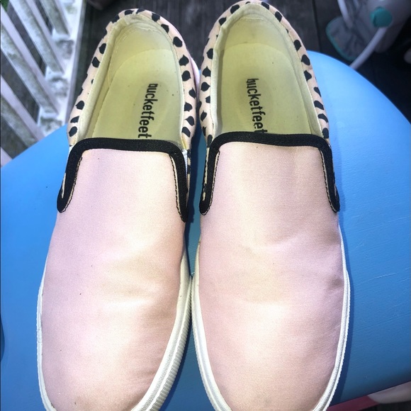 Bucketfeet pink with cheetah print slip on shoes - Picture 7 of 7